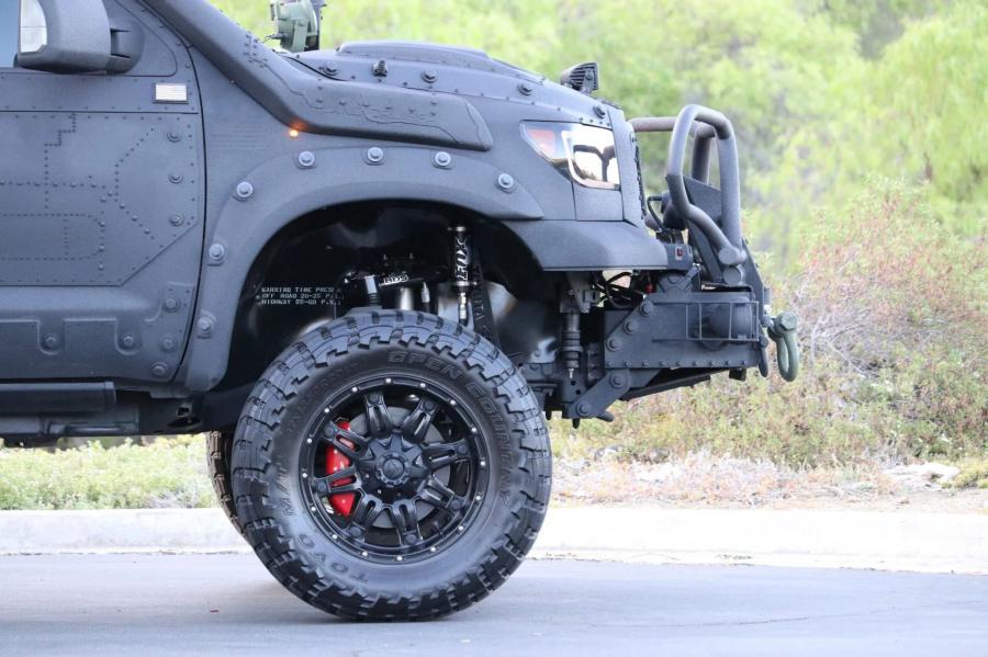 Колеса Toyota Tundra CrewMax 4x4 Zombie Apocalypse 2013 года  (фото 232 из 461)